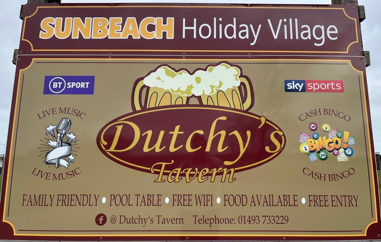 Beachcomber, Sunbeach, Scratby - Two Bed Chalet, Sleeps 4, Free Wi-Fi, Free Club Passes, Free Swimming And Pet Friendly エクステリア 写真